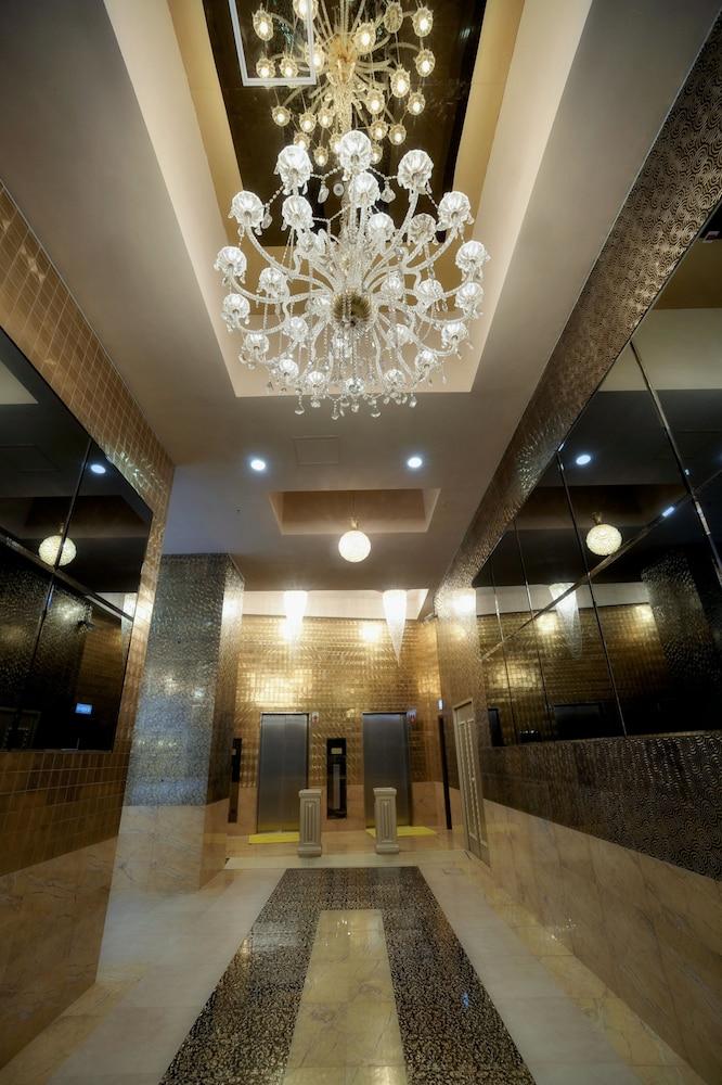 Ramada Grand Tsim Sha Tsui Hotel Hong Kong Exterior photo
