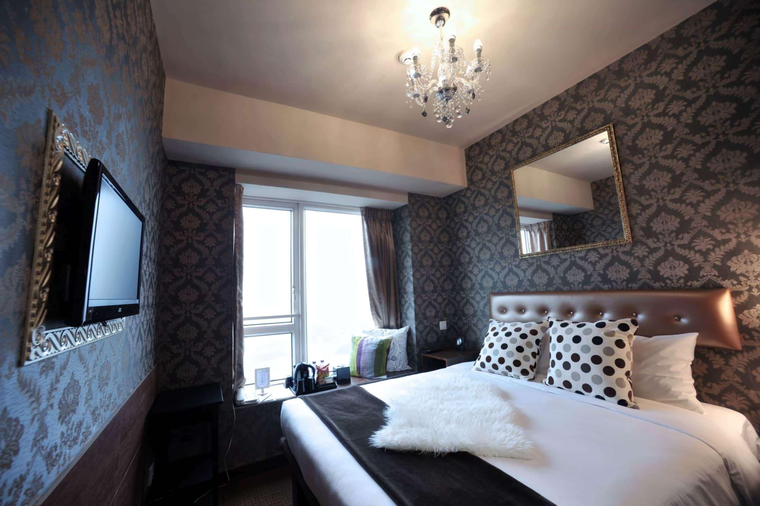 Ramada Grand Tsim Sha Tsui Hotel Hong Kong Room photo