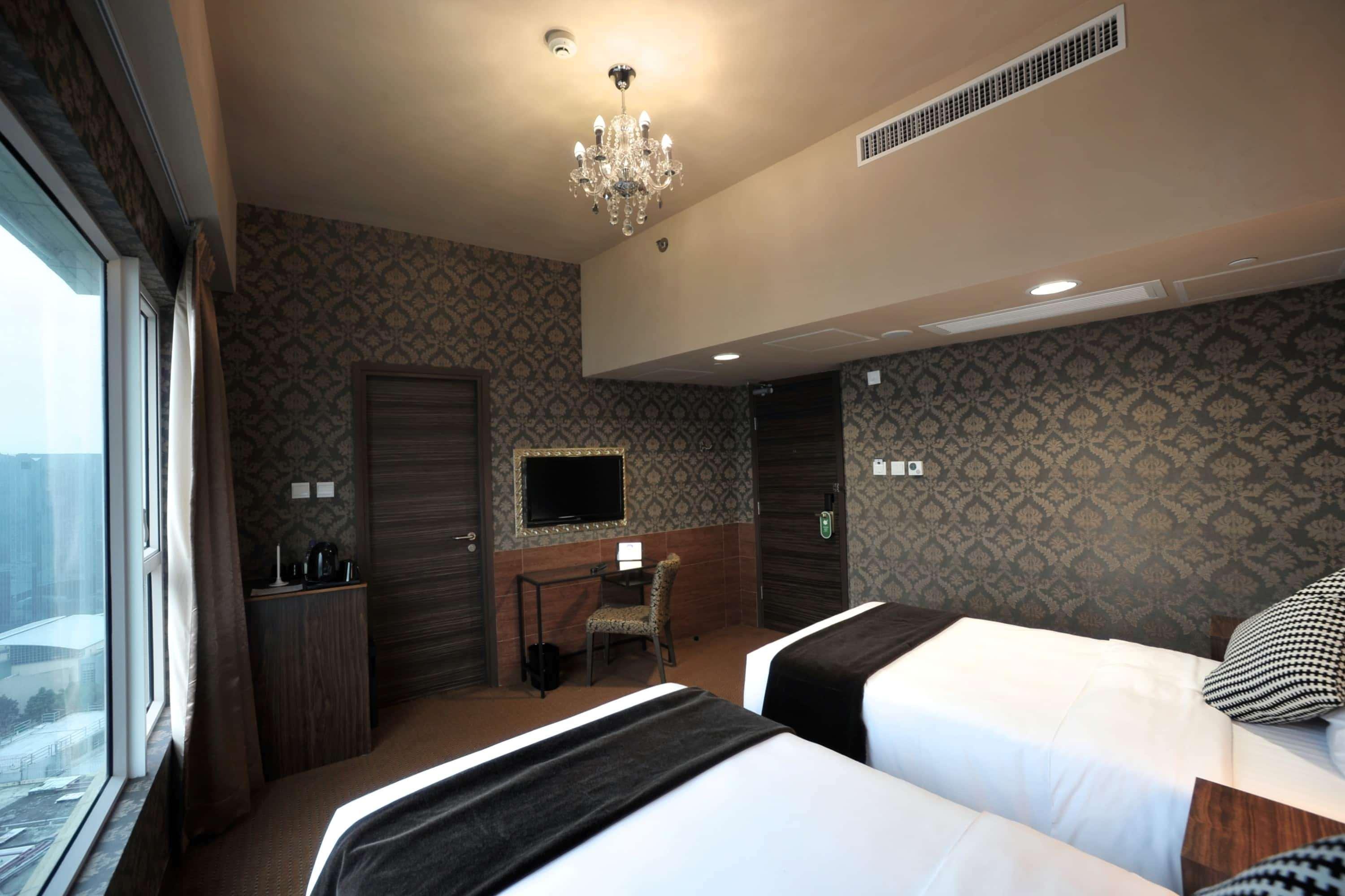 Ramada Grand Tsim Sha Tsui Hotel Hong Kong Exterior photo