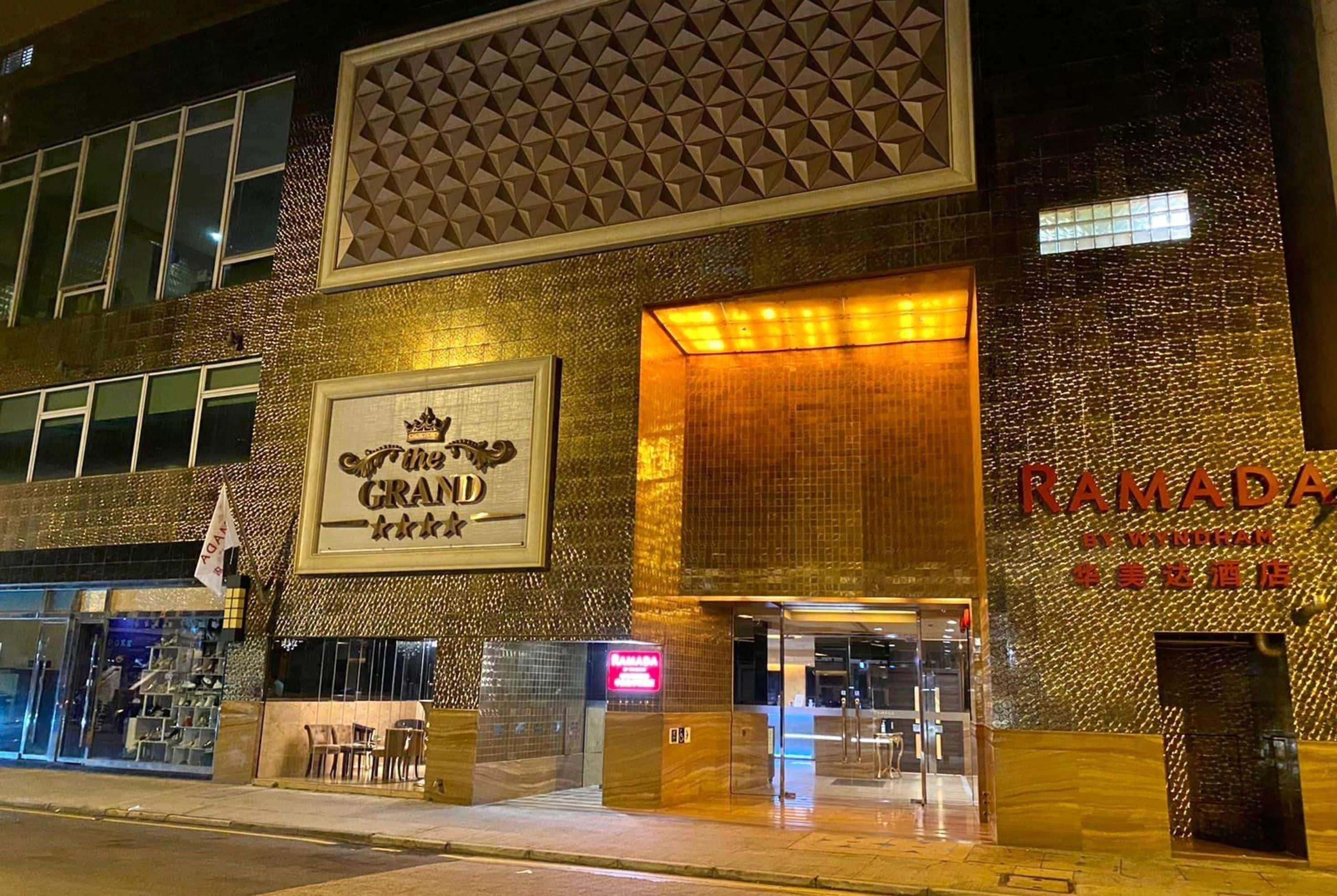 Ramada Grand Tsim Sha Tsui Hotel Hong Kong Exterior photo