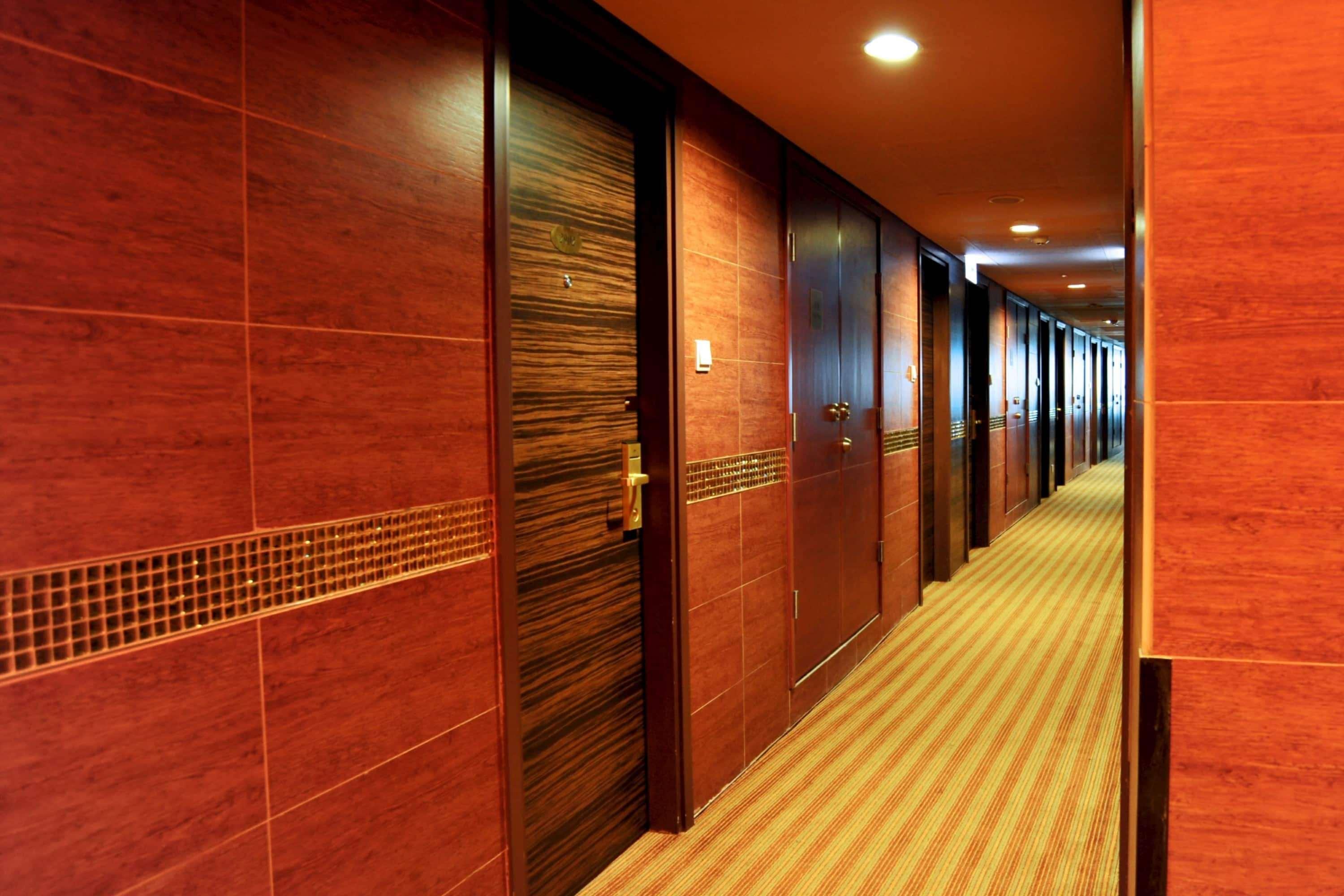 Ramada Grand Tsim Sha Tsui Hotel Hong Kong Exterior photo